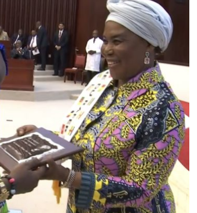 Guinée équatoriale : Mangue Obiang reçoit le prix Africain des fédérations des femmes rurales